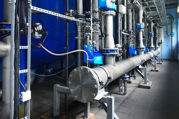 Pump valve pipeline